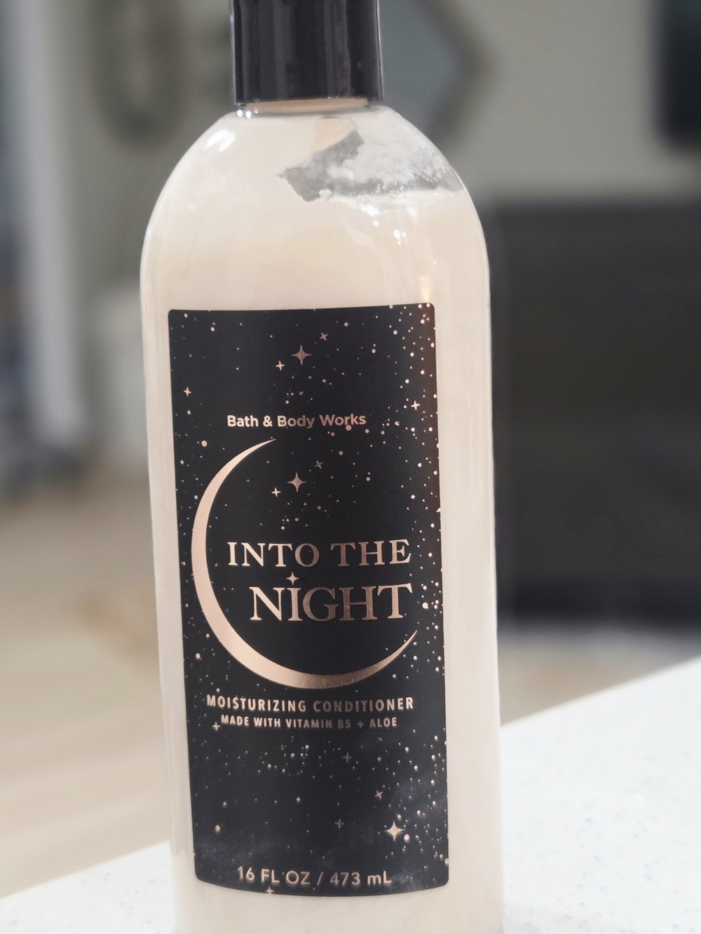 Bath & Body Works Into The Night Moisturizing Conditioner -